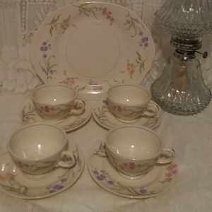 VINTAGE SALEM CO TEA CUPS WITH SAUCERS & PLATTER